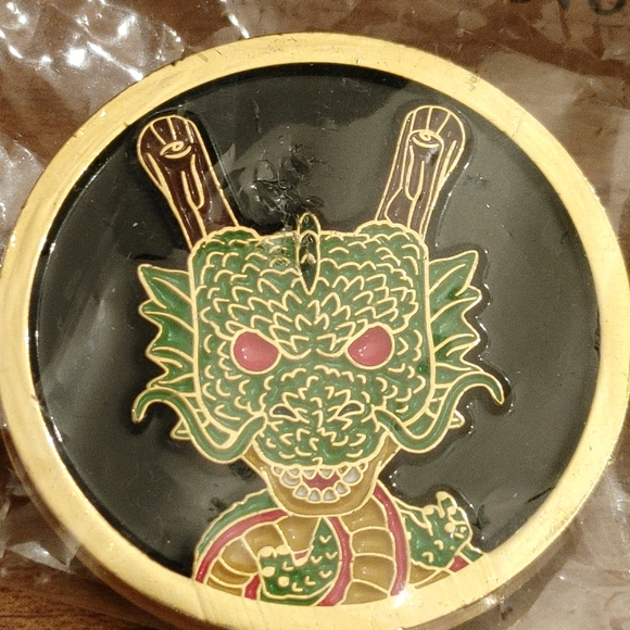 Capsule Corp Future Trunks - Picture 11 of 16